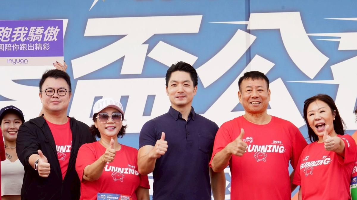 黃仁勳快閃訪台！蔣萬安拋盼設台北分公司　曝「輝達評估中」