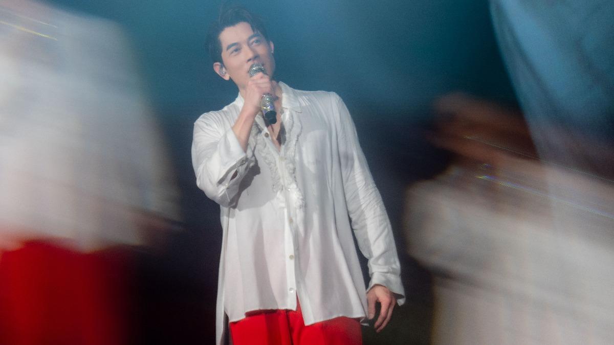 郭富城今晚在高雄巨蛋開唱，吸引逾萬名粉絲朝聖。（圖／爵士娛樂、iMe TW提供）