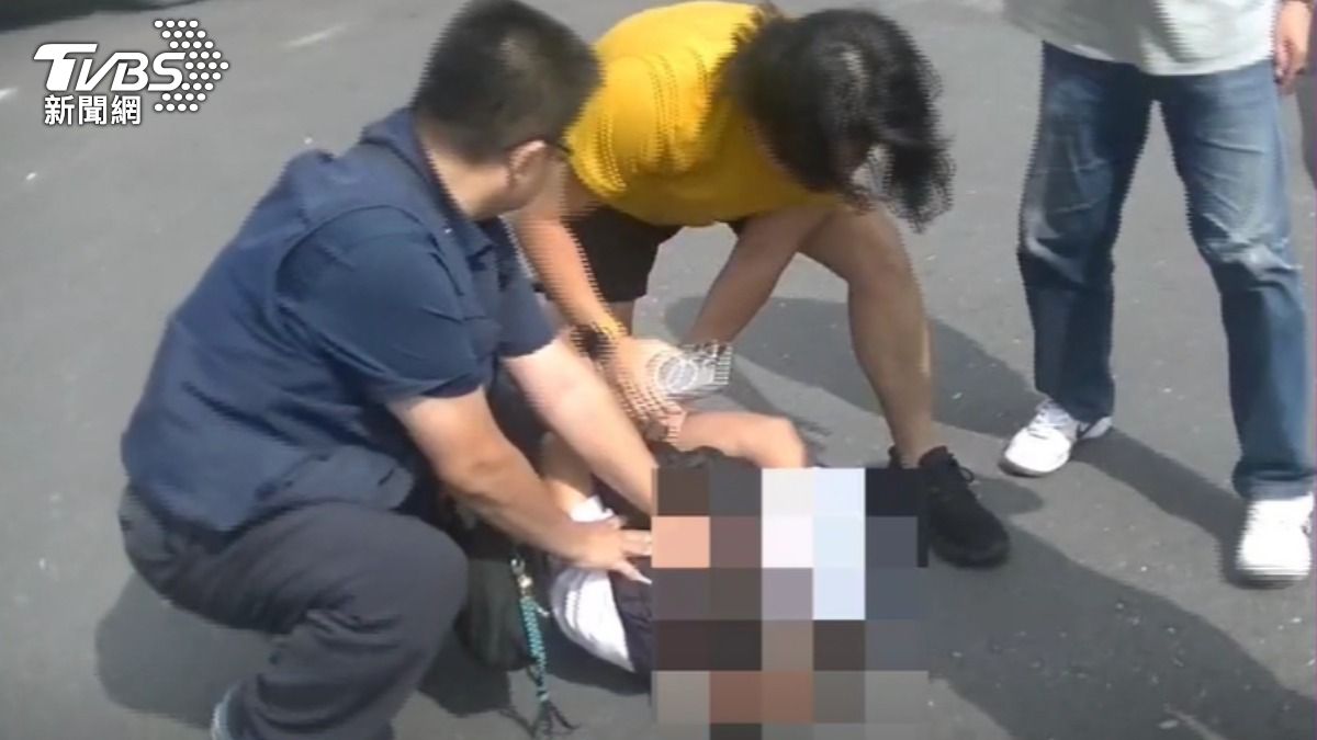 花蓮通緝犯拒檢衝撞、持刀襲警！劫車威嚇無辜駕駛　逃2天落網