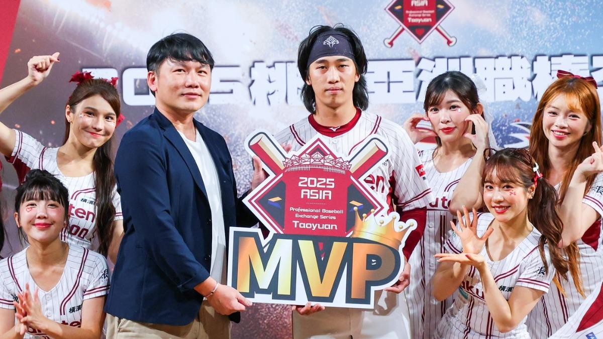 亞洲職棒交流賽/自培出身劉子杰轟2分砲助桃猿勝 盼早日站穩一軍