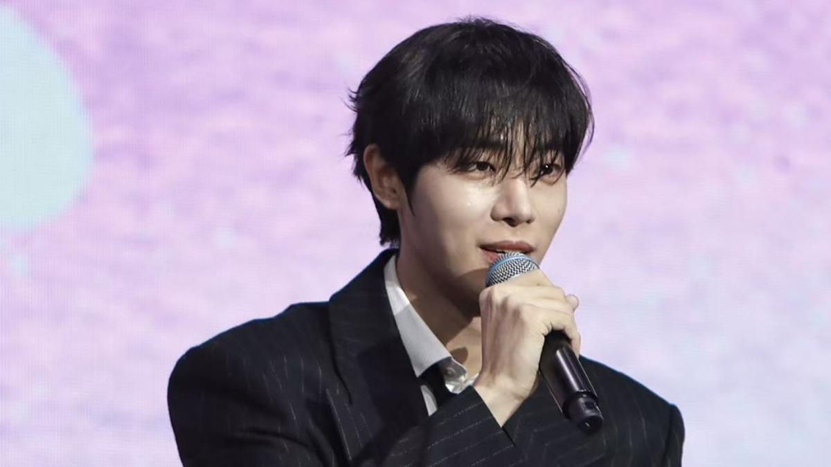 肛門來了!秋泳愚見面會自爆「在台灣吃發福」 穿制服壁咚太心動