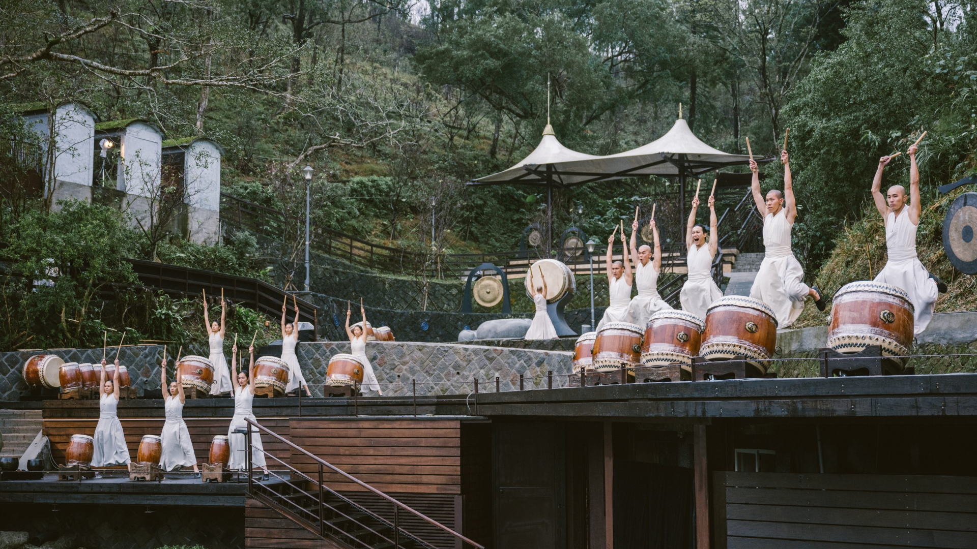 走靜貓空賞美景、品茶香 打卡送好禮再抽iPhone 17 Pro