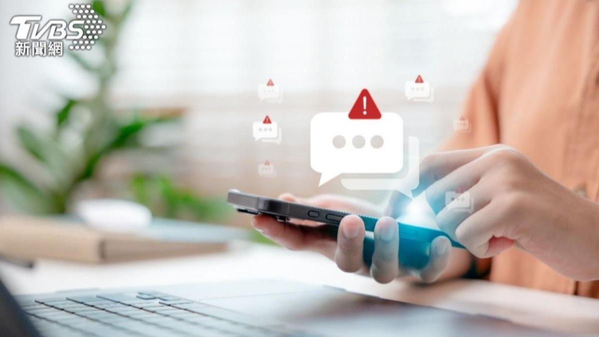 港女二手平台遭詐騙!買羽毛球拍想退款 近200萬存款沒了