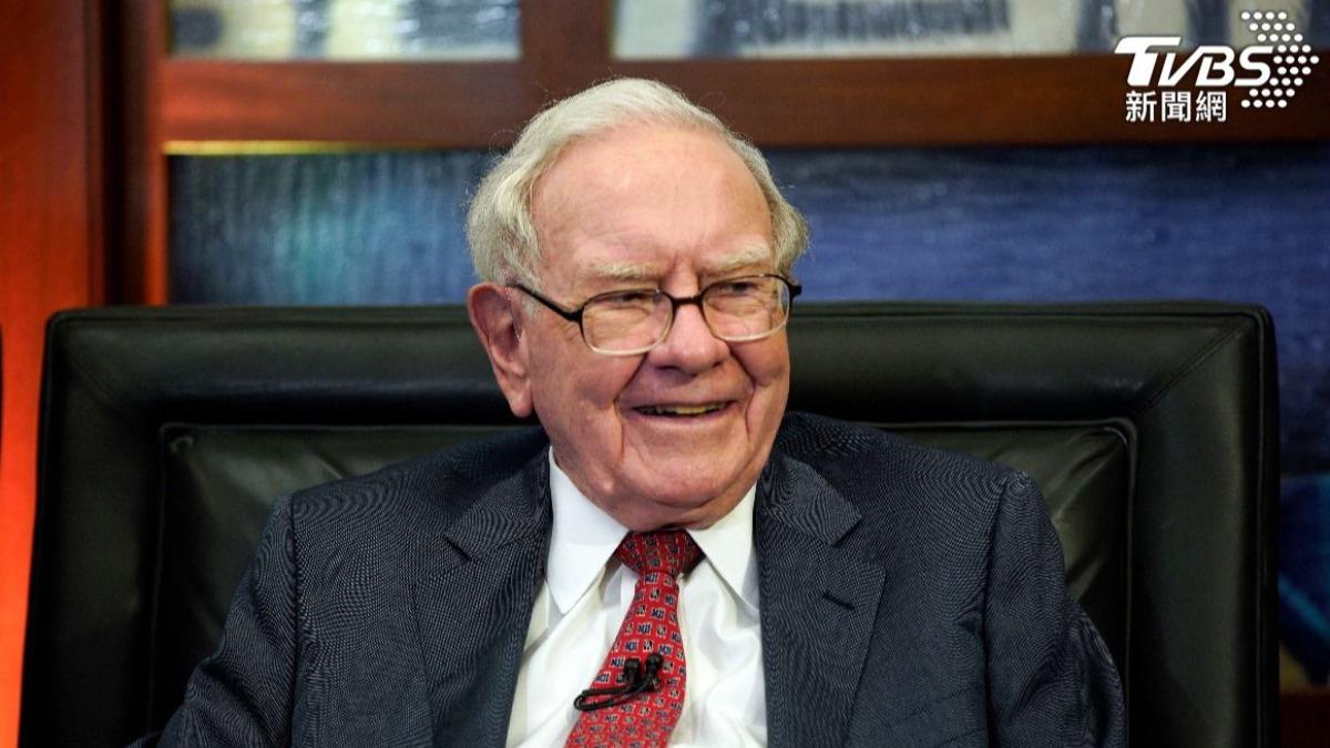 巴菲特發給股東告別信！曝將加速財富捐贈　宣告歸於沉寂