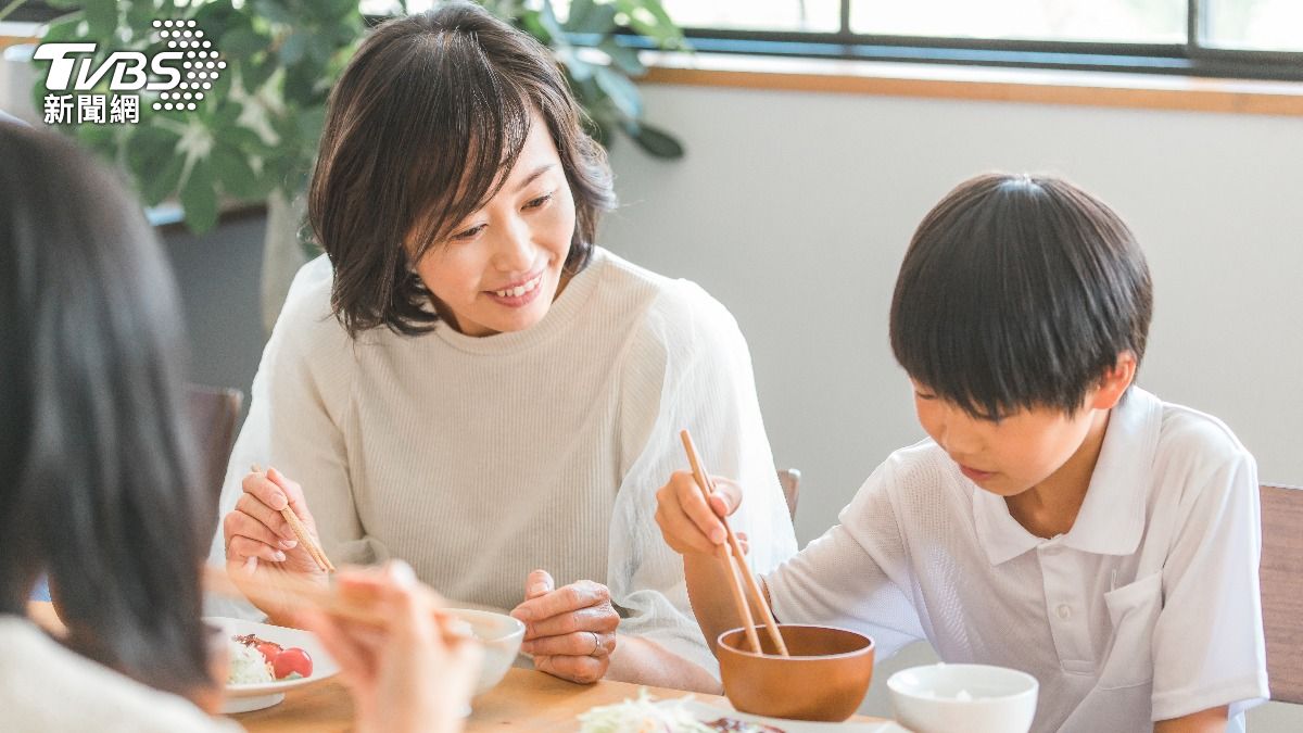 陸小四男童尿酸狂飆!醫一問竟是家長太常煮「這款湯」幫補身