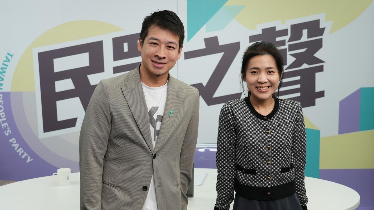 國民黨立委徐巧芯今（11）日參與民眾黨副秘書長許甫主持節目《言之有午》。（圖／民眾黨提供）