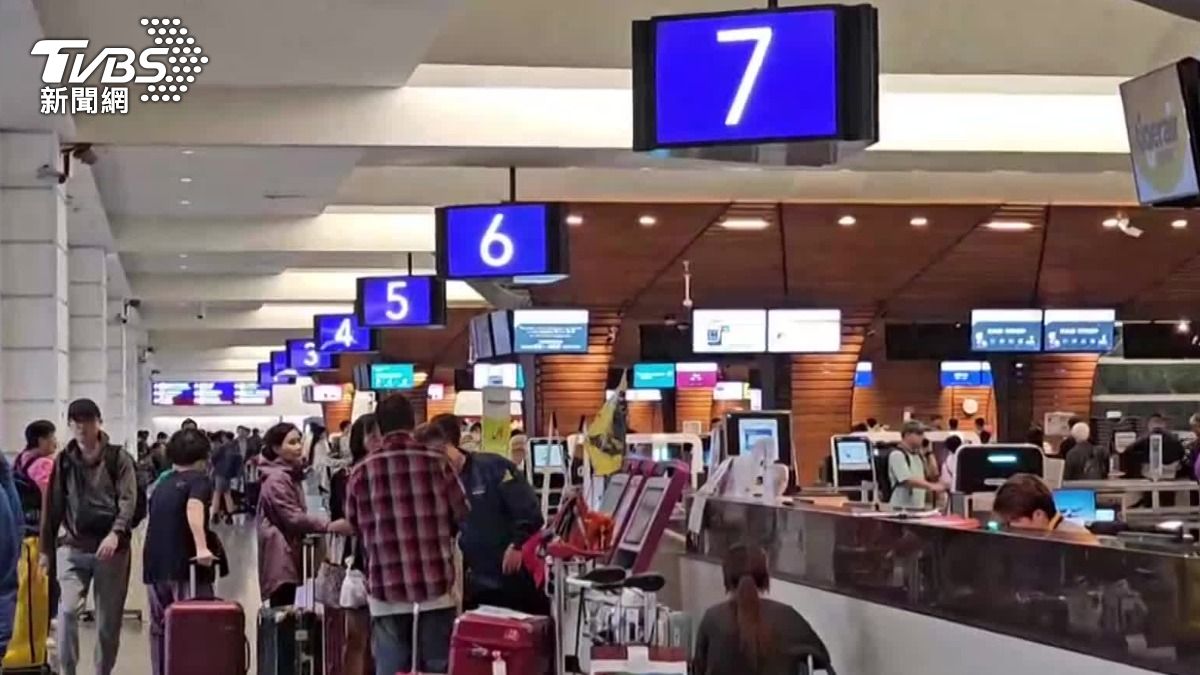 各大航空連夜檢修空中巴士　適逢假日交通影響有限