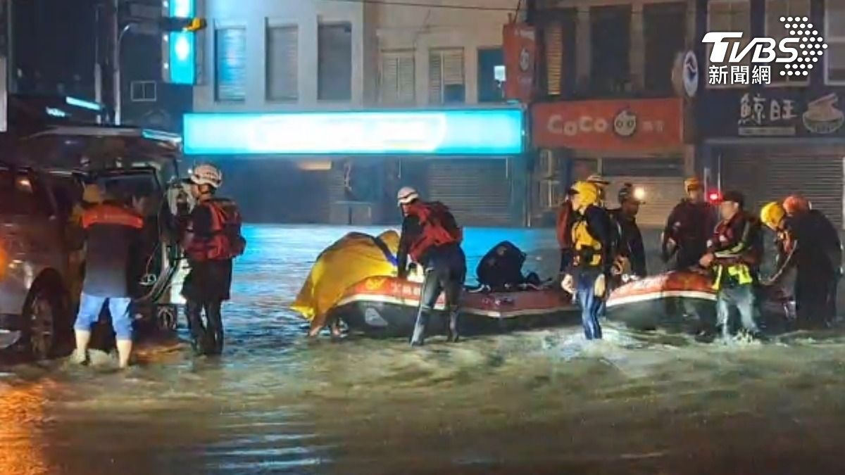 鳳凰災情!宜蘭淹爆「49處慘泡水」 全台158件災情33傷