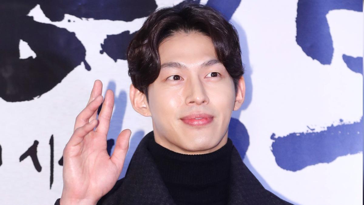 不甘被前女友分手…男團成員遭爆「持刀上門威脅」! 移送檢方了