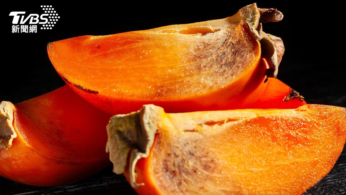 柿子出現黑斑別丟！可能錯過「高級貨」　一票網喊：超甜