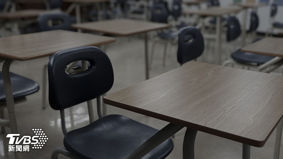 板橋小六生驚傳「揮刀又踹師」 她心累嘆:所謂的老師就是沒尊嚴