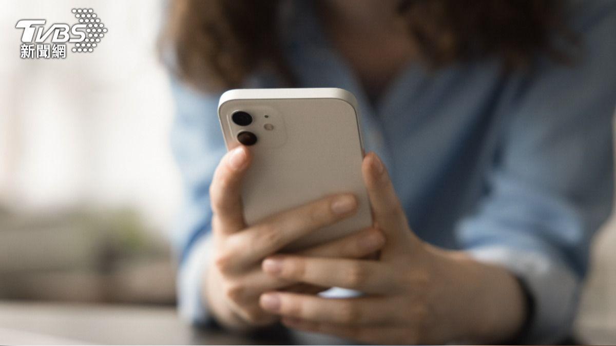 一鍵抓伴侶偷吃！網紅曝iPhone隱藏功能　網：從沒想過這招