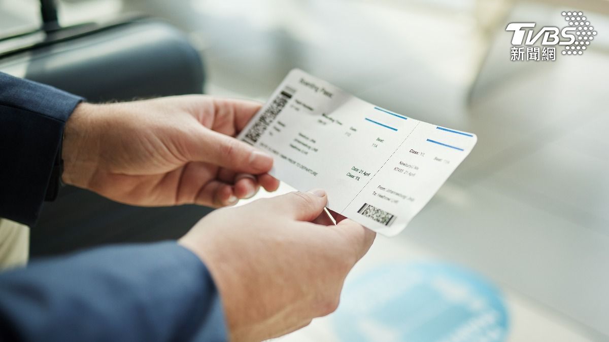 機票姓名後被多加「2字母」！他憂無法登機　達人解答：不影響