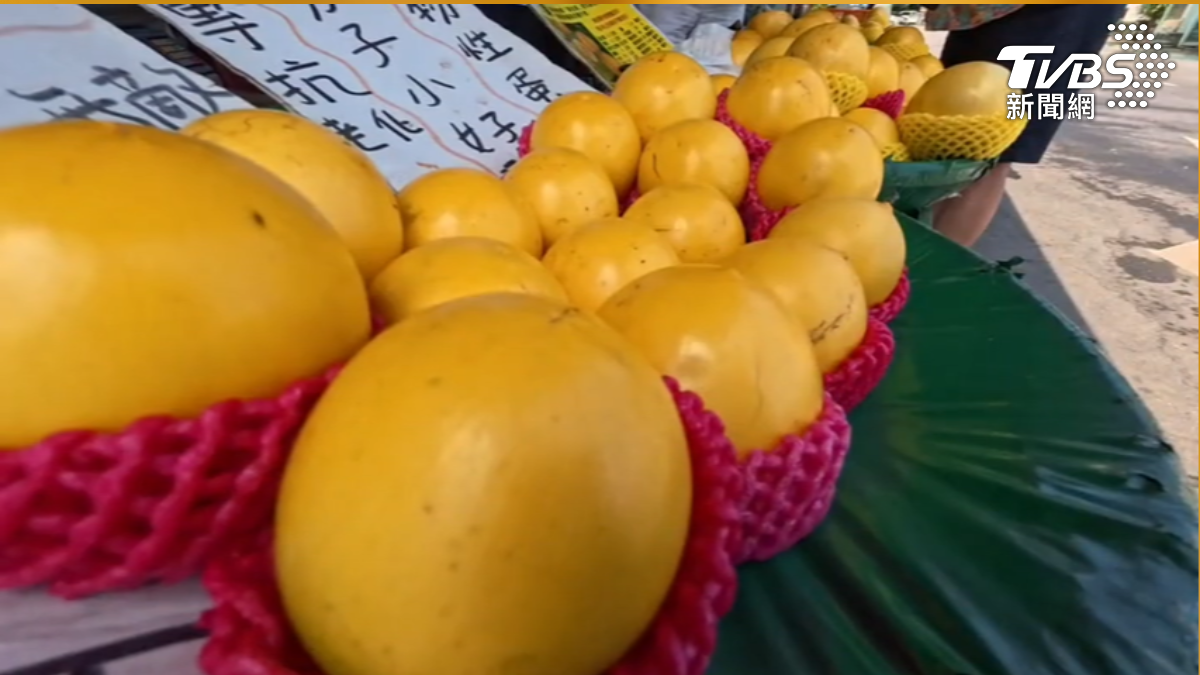 貴嗎？　龜吼漁港「4顆黃金果$988」　名嘴怒轟：坑殺