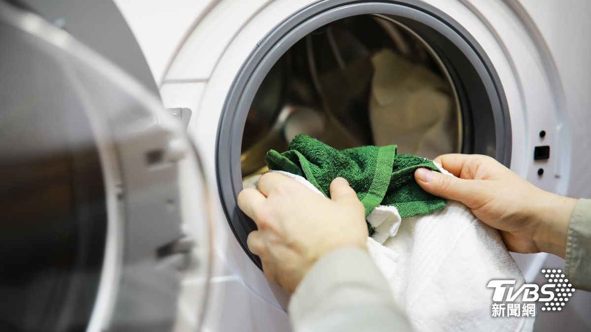 別再全丟洗衣機！「1材質」恐震壞機器　專家曝正確洗法