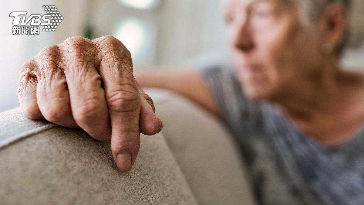 8旬母悶殺癱兒「特赦惹議」!律師:恐動搖法治 籲人性化量刑