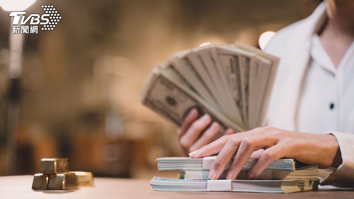 富養愛女買房送車…長大仍「愛慕虛榮」母無助求解 網同指一盲點