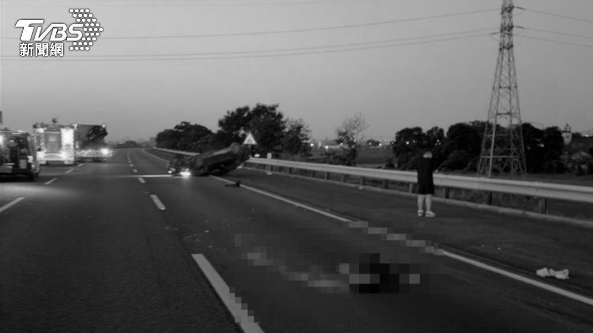 國一雲林段死亡車禍!19歲男翻車友噴飛 2車煞不住追撞1死5傷