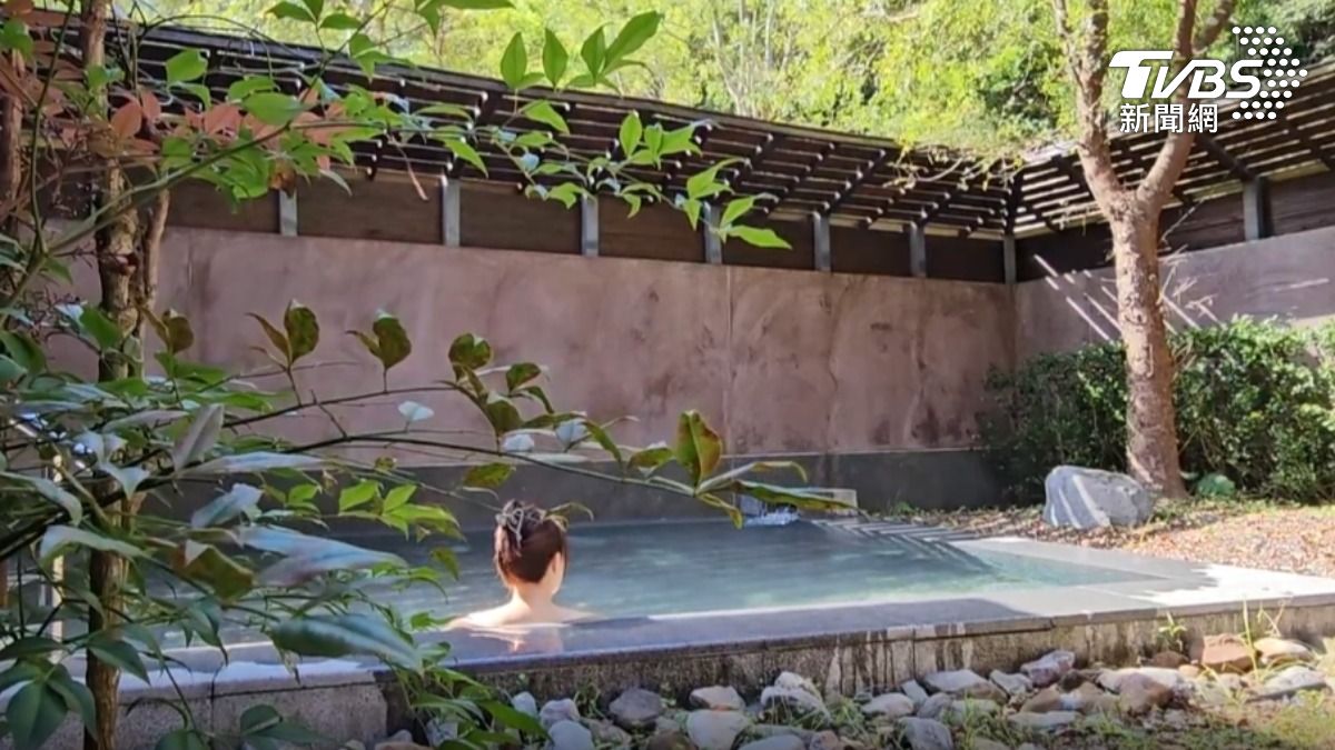 秋冬泡湯首選！宜蘭碧候溫泉重開放　「原鄉祕湯」群山環繞超放鬆