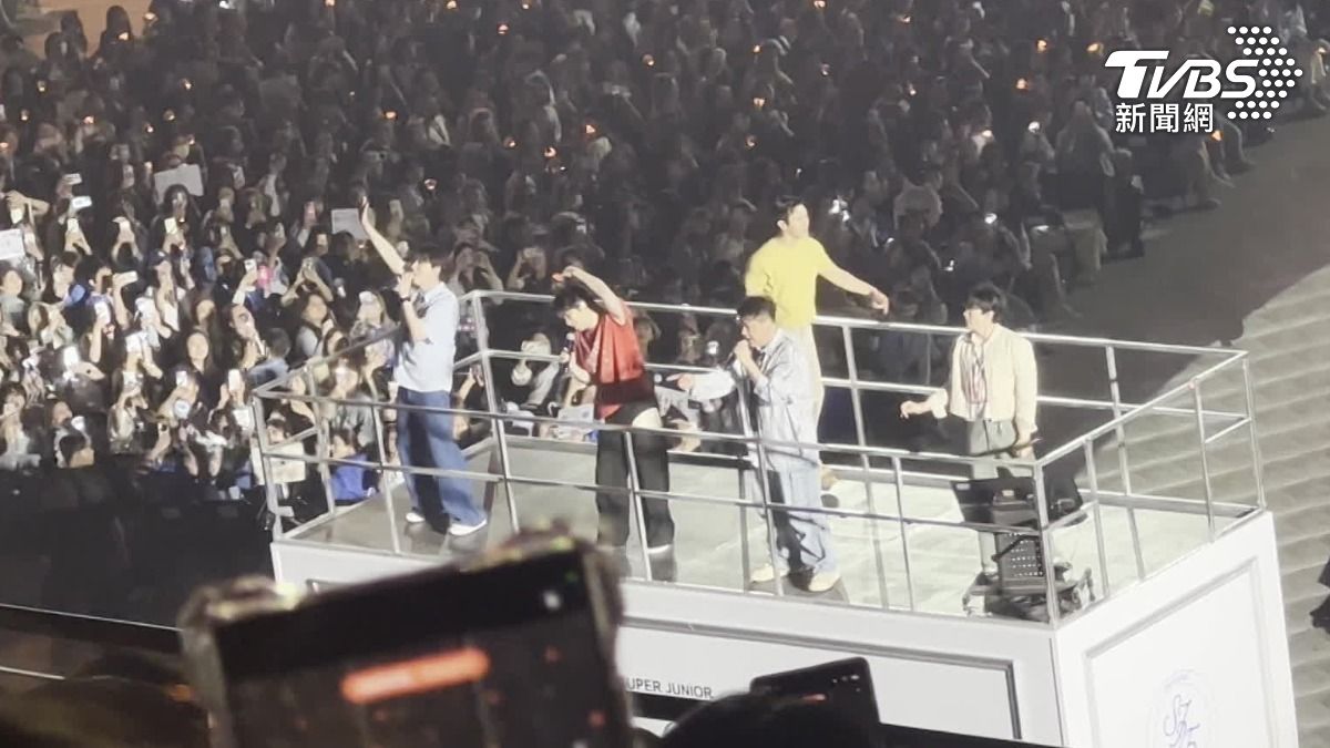 Super Junior大巨蛋Day2!始源親回風波「再相信我一次吧」