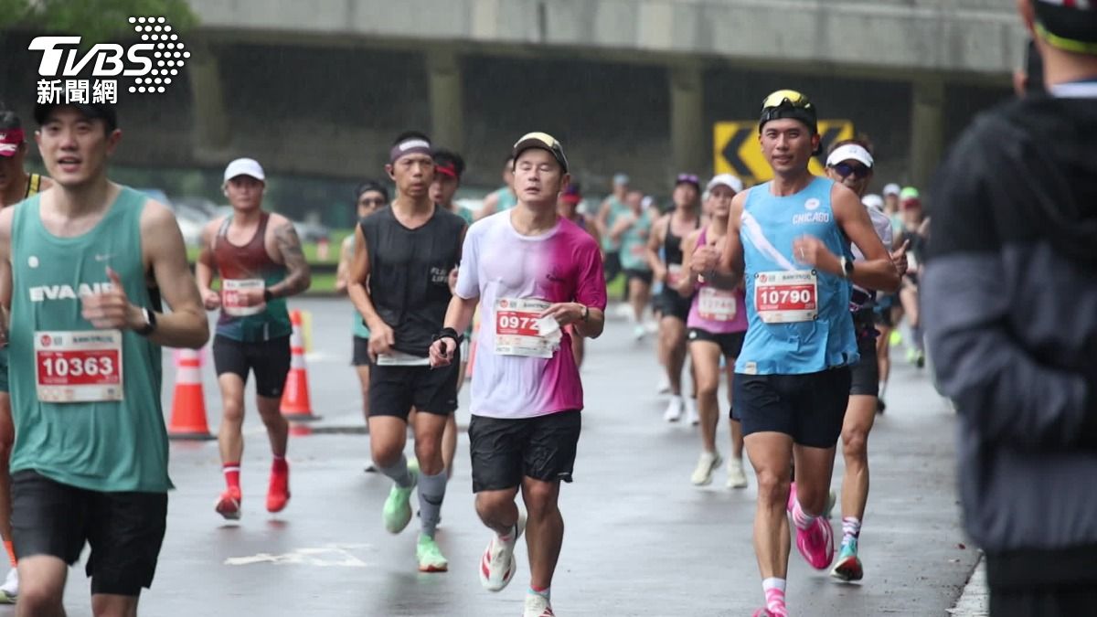 初階到專業跑者都該懂 教練揭「跑鞋厚底迷思」:穩定性成關鍵