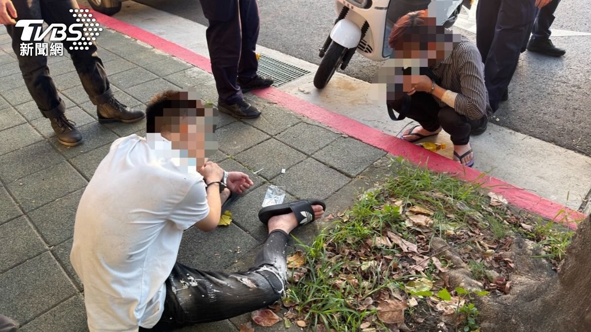 毒犯拒檢加速逃逸!逮捕後「搜出兩把折疊刀」 通緝身分也曝光