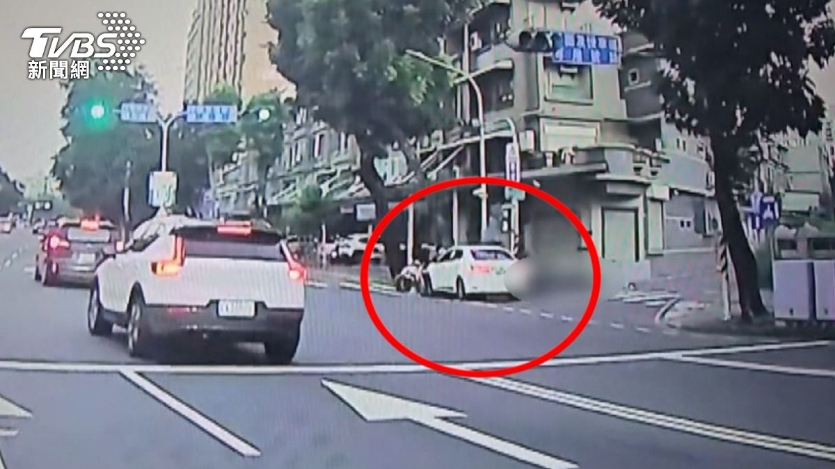 汽車違規右轉釀1死8傷　便當店菲籍老闆剪髮途中遇劫