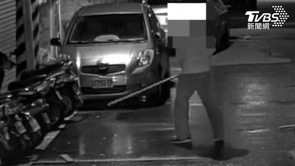 花蓮男灑水擾民被勸阻「暴走拿鋁棒」 警方到場他竟自認犯行