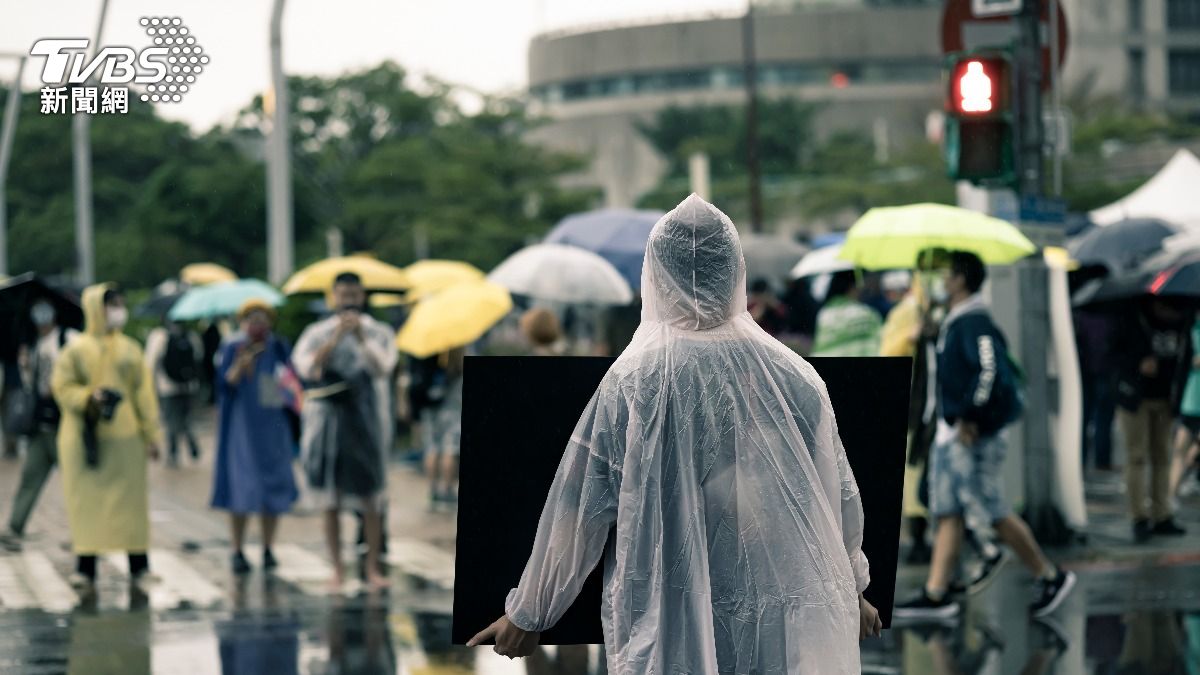 天氣/本週急凍!北台「全天濕冷」 中南部「日夜溫差大」
