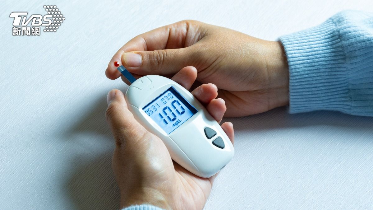 他做錯「1件事」血糖飆850險送命！醫一看驚：血酸成檸檬汁