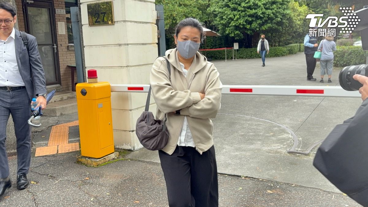 北市精舍命案勘驗監視器　家屬見「妹被拉上拖車」當庭崩潰痛哭