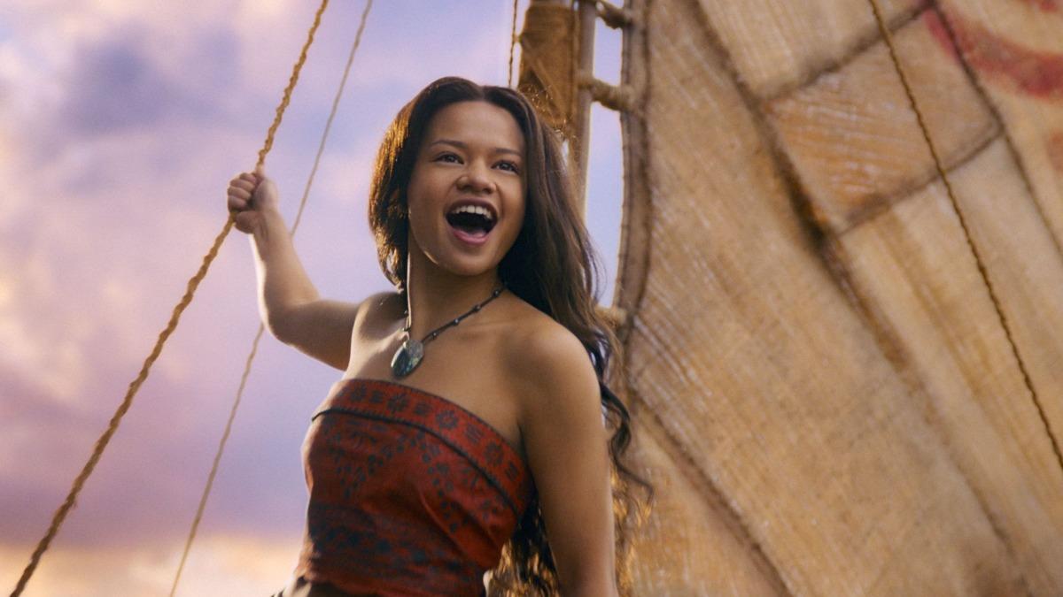 巨石強森只露背　《海洋奇緣》真人版大銀幕再現14億點閱神曲