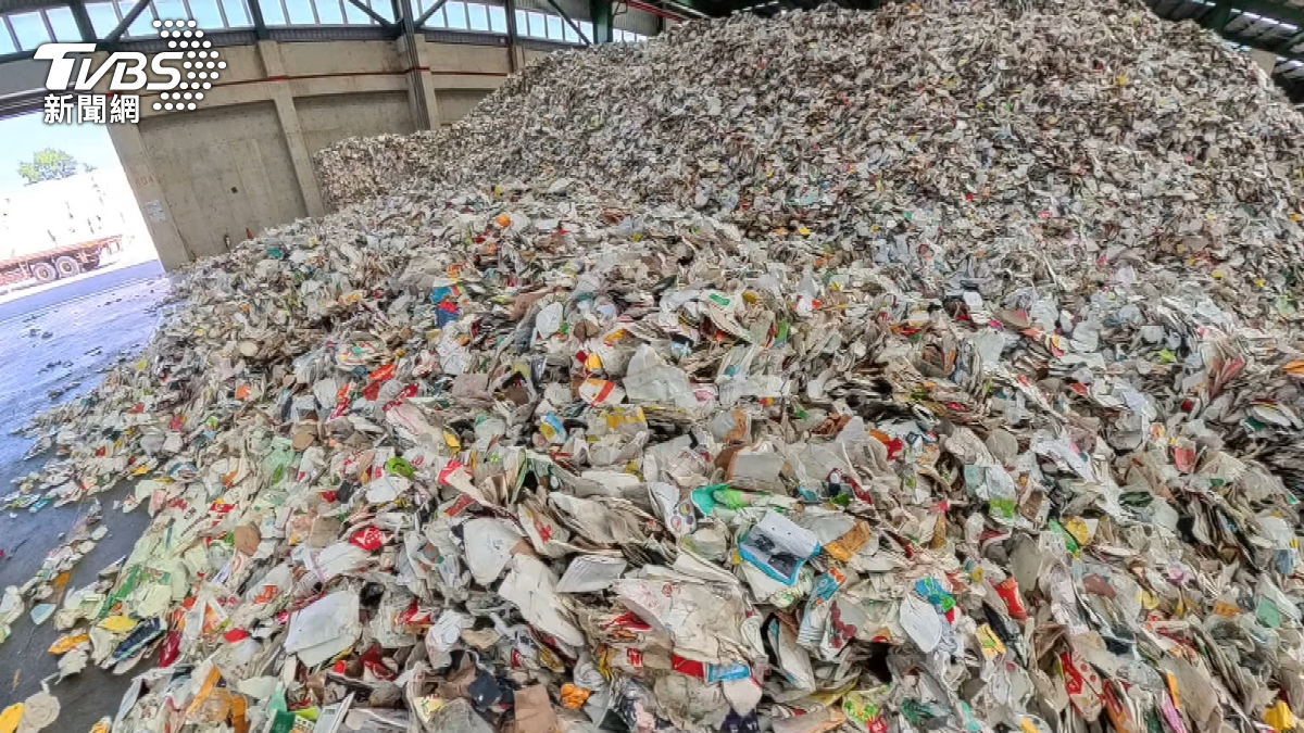 造紙業把垃圾變黃金！ 廢紙容器、紙箱「轉廢為能」創造新價值