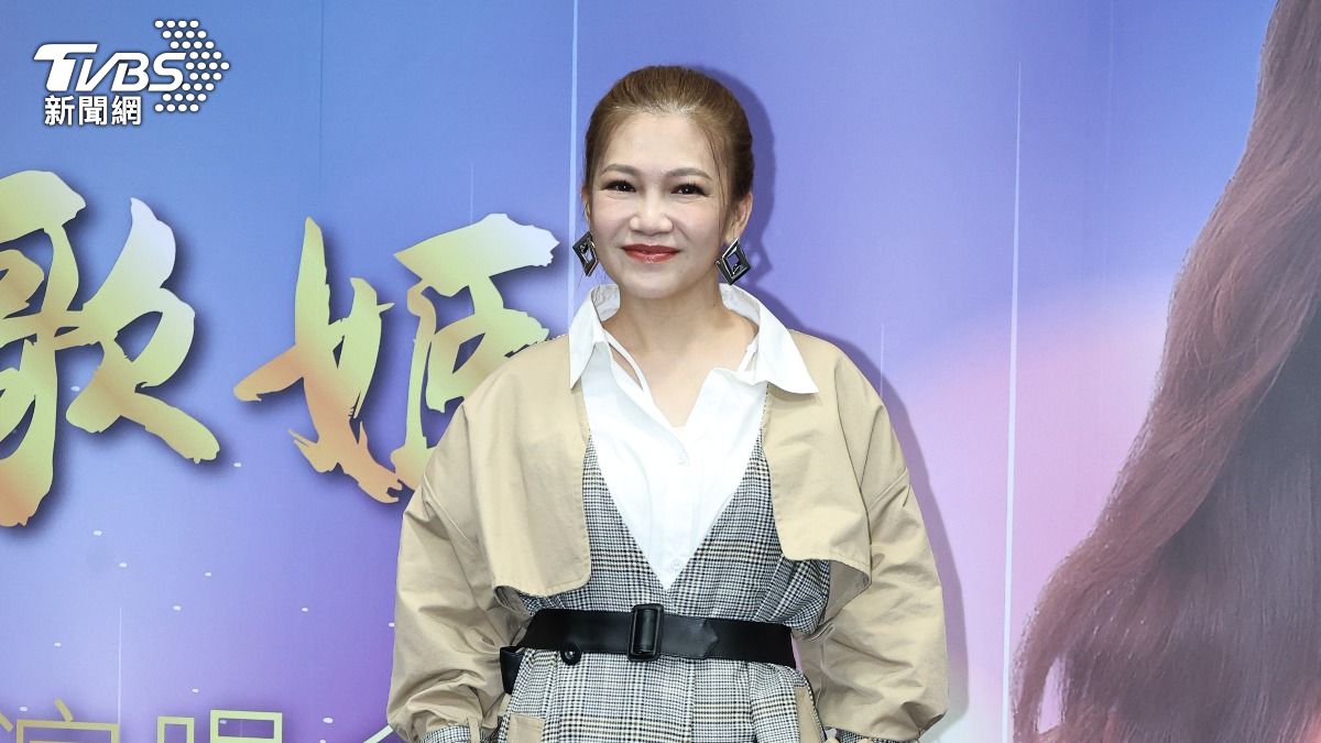 黃妃開唱傻眼！扛主秀嘆「被經紀人騙來」　突揭愛子住院原因曝