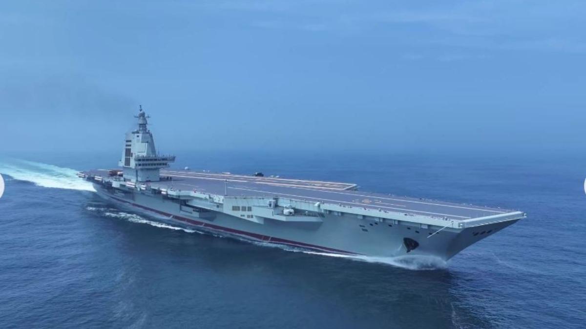 中國航母福建艦完成實訓　殲35殲15T艦載機多架次彈射起降