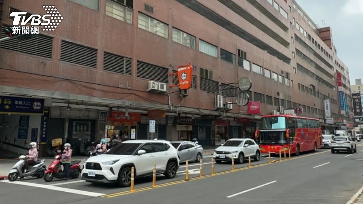 家樂福閉店後「黃金地段」無人要！竹北商場首招標零投標