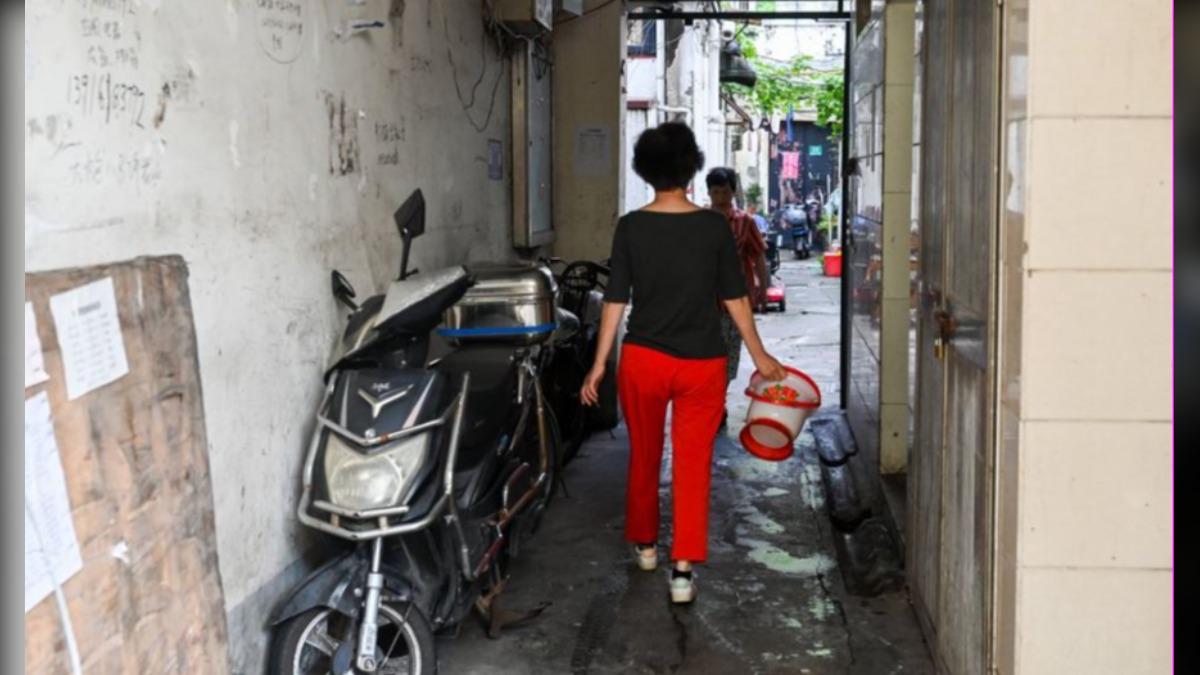 「拎馬桶」時代終結！上海14000戶加裝抽水馬桶 居民不用再倒糞