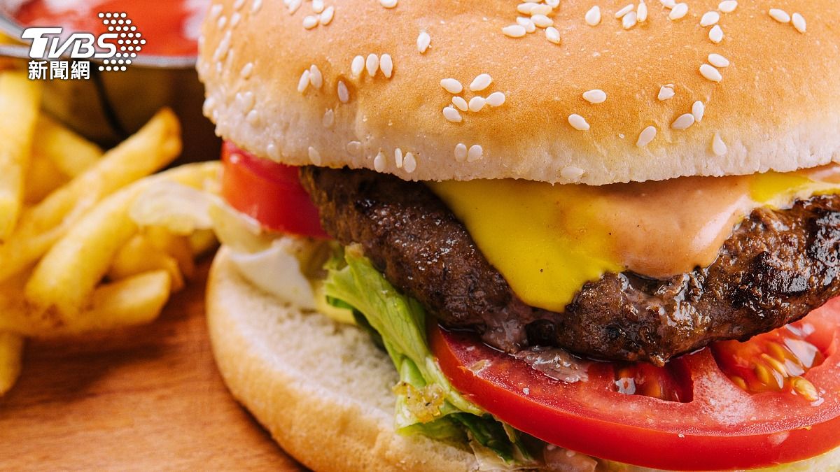 南韓生菜短缺價格飆 速食店漢堡被迫改包高麗菜