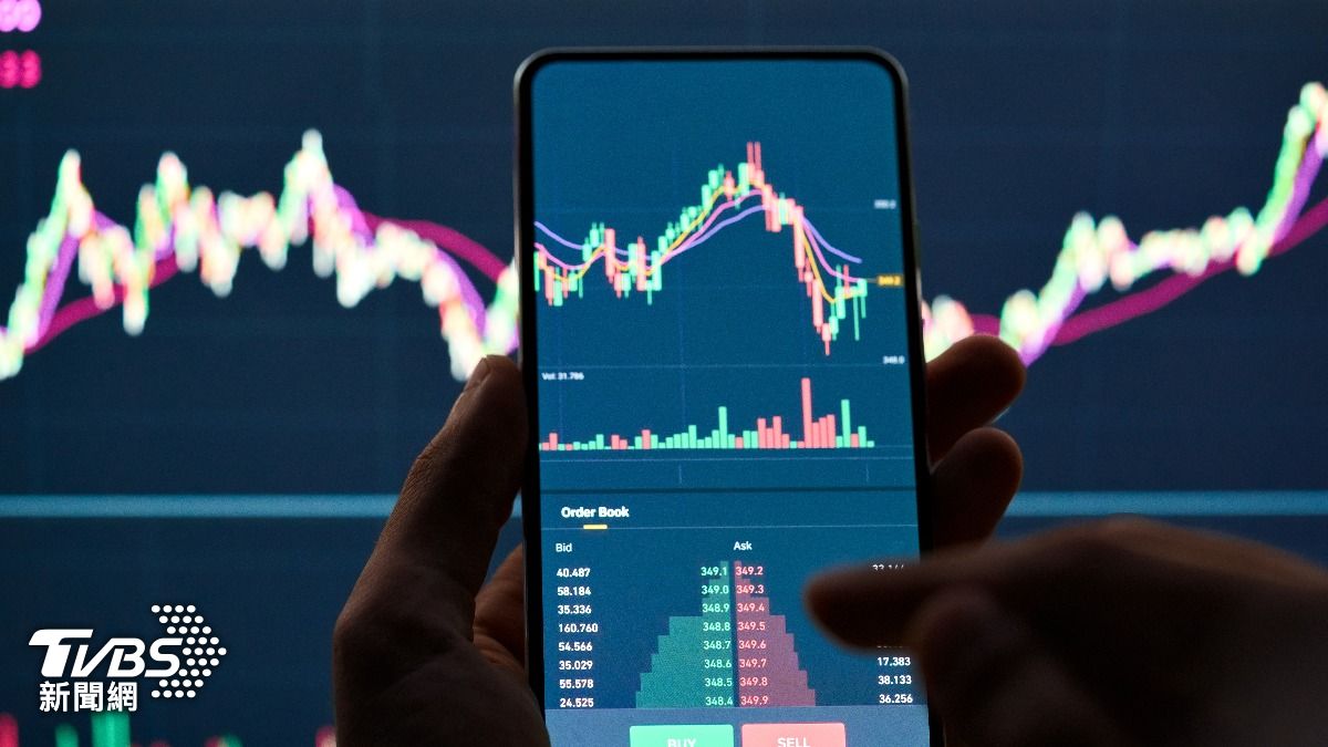 機票達人挺國籍航空!買股票各1張…下場看傻認栽:繼續ETF實在