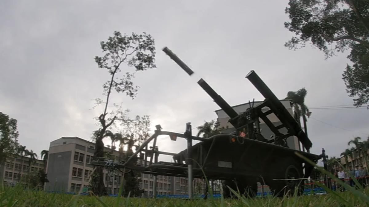 ALTIUS-600M無人機首亮相　發射訓練彈畫面曝