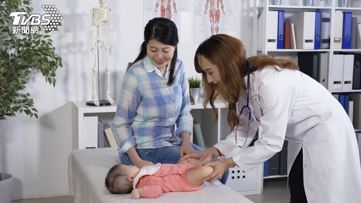 髖關節痛未必退化！醫揭「嬰兒期發育不良」釀禍：2招檢查一次看