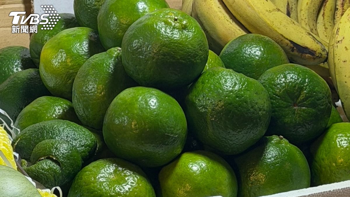 國外瘋傳「剝橘子不沾手只要30秒」　實測片3千萬網友朝聖