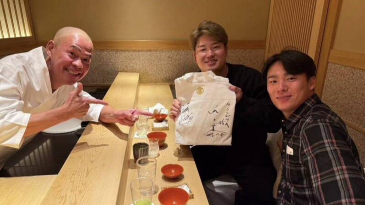 道奇提前搶人？村上宗隆與山本由伸聚餐　合照引猜測