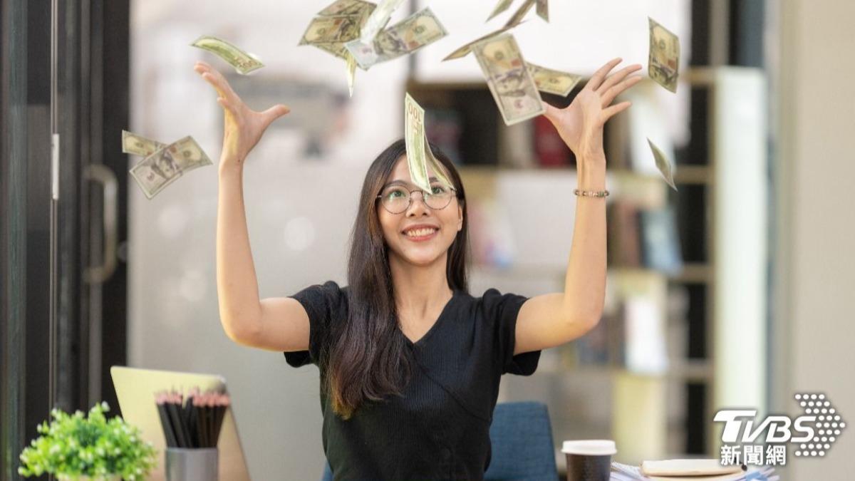 2026運勢曝光!「1星座」有望升職加薪 下半年遇到新對象