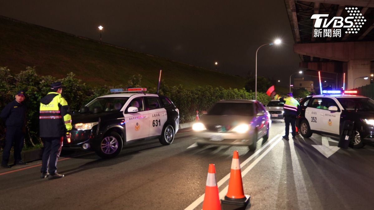 毒駕零容忍!新北唾液快篩揪「喪屍菸彈」 3分鐘可驗7毒