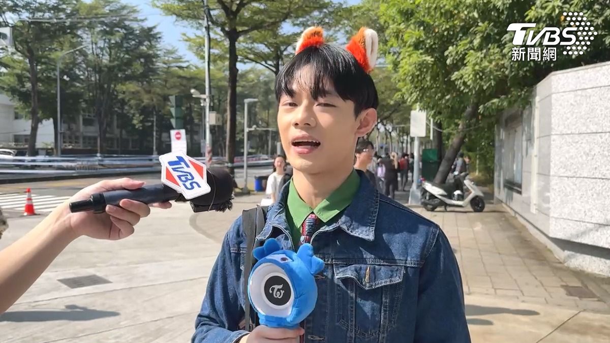 他曾被娜璉親自點名！苦等10年TWICE心願不敢說　今晚高雄圓夢