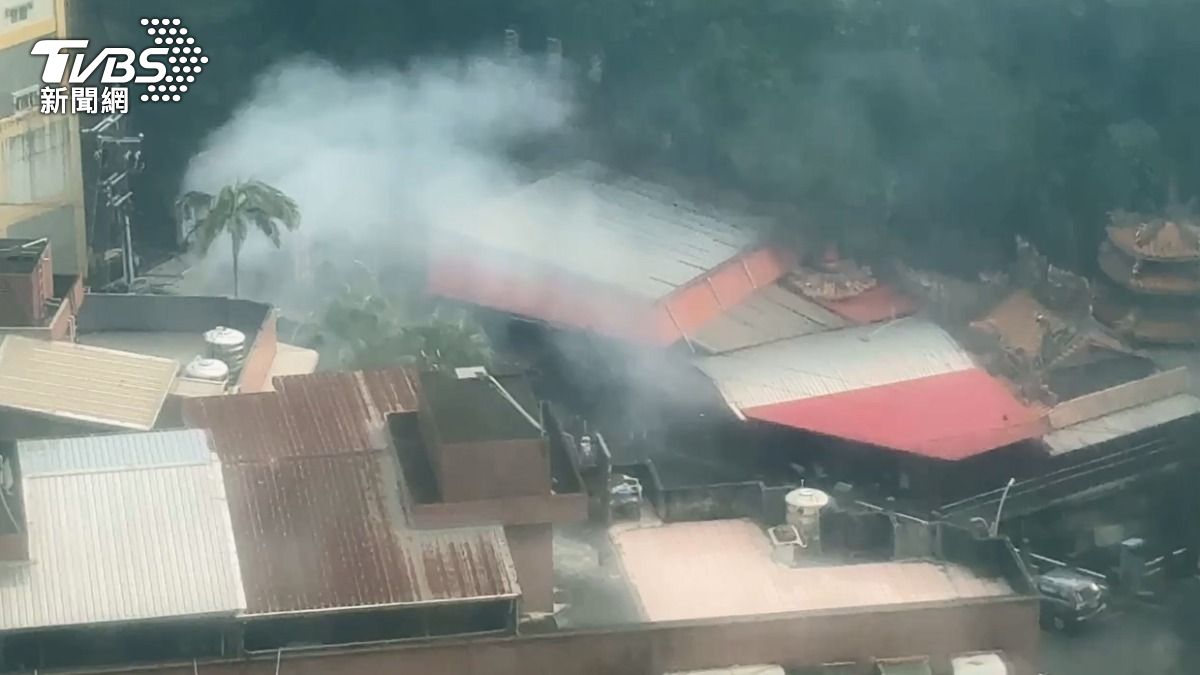 快訊／基隆調和街萬安堂疑氣爆　1男「臟器外露」送醫