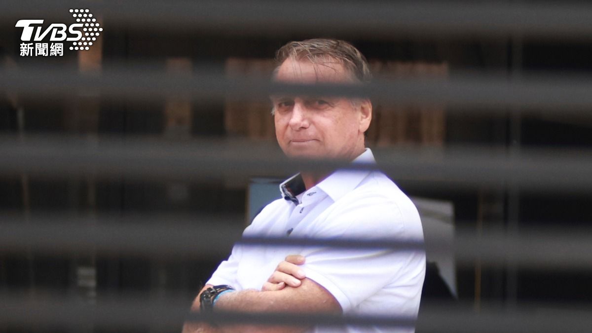 拿烙鐵破壞電子腳鐐　前巴西總統遭預防性逮捕