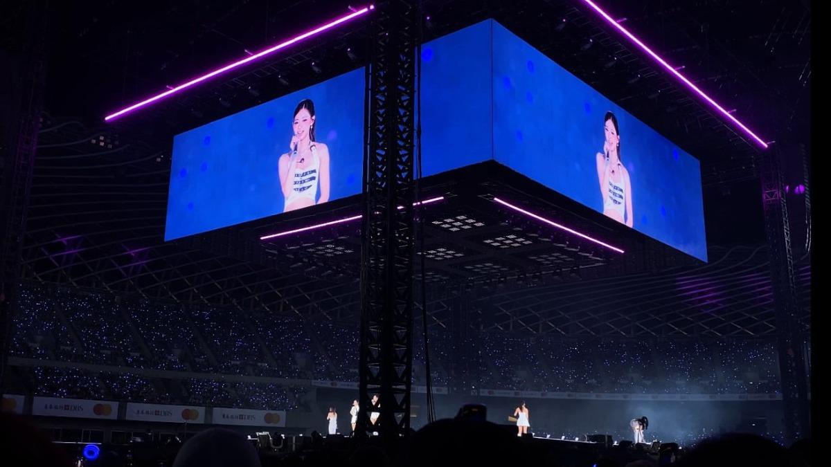 直擊/TWICE第二天仍嗨到掀頂! 子瑜撂台語示愛「哇揪想你」全場暴動