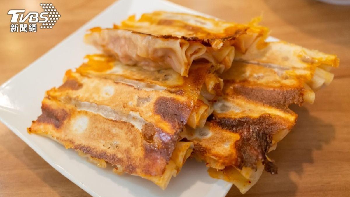 八方雲集「鍋貼色階表」10萬人秒存！網一致選這1款：是極品